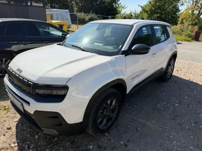 Gebraucht Jeep Avenger EV 114 kW (156 PS) 2023 Weiß SUV