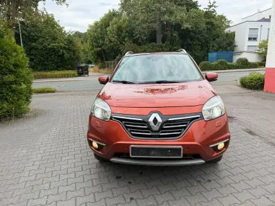 Gebraucht Renault Koleos Night&Day 150 PS (110 kW) 2014 Orange SUV