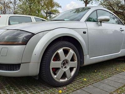 Usata Audi TT Sport 179 CV (131 kW) 1999 Argento Coupé