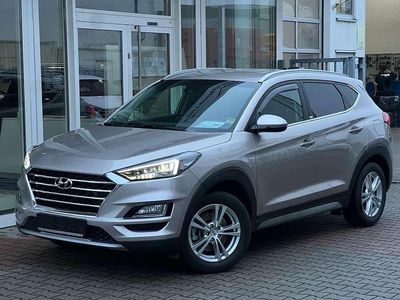 Gebraucht Hyundai Tucson Style 136 PS (100 kW) 2020 White sand / met SUV