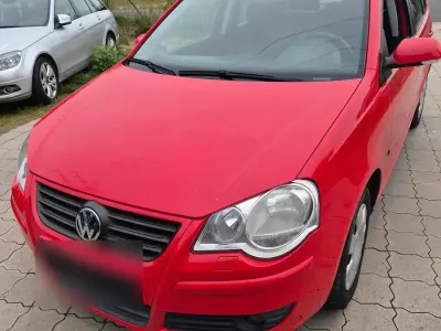 Gebraucht VW Polo 64 PS (47 kW) 2005 Rot Kleinwagen