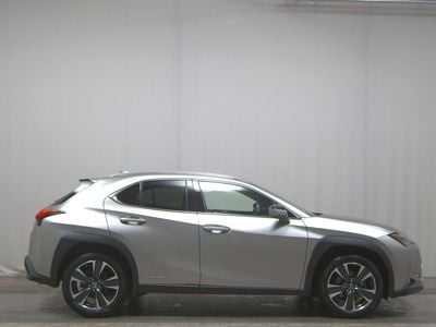 Lexus UX 250h