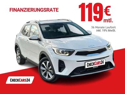 Weiß Gebraucht 2024 Kia Stonic Vision SUV | 23.689 € (Fairer Preis)