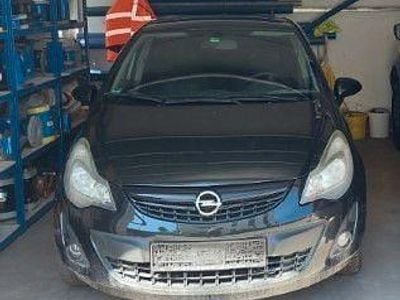 Gebraucht Opel Corsa Color Edition 101 PS (74 kW) 2014 Schwarz Kleinwagen