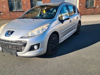 gebraucht Peugeot 207 Family HDi FAP 90 Family