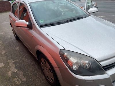 gebraucht Opel Astra 1.9 CDTI 2. Hand solange online, ist der auch da