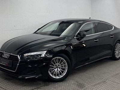Gebraucht Audi A5 Ambiente 251 PS (184 kW) 2022 Schwarz Limousine