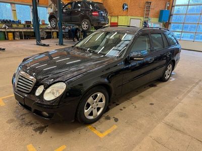 Mercedes E280