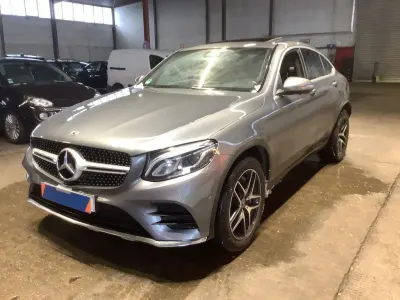 Używany Mercedes GLC250 AMG 204 KM (150 kW) 2019 Szary Coupe
