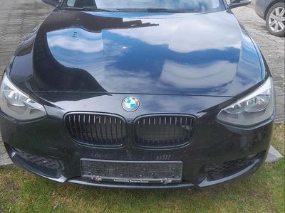 Gebraucht BMW 116 116 PS (85 kW) 2012 Schwarz Kleinwagen