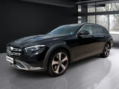 Gebraucht Mercedes E400 330 PS (242 kW) 2021 Schwarz Kombi