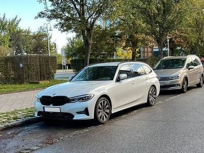 Gebraucht BMW 320 Sport Line 190 PS (139 kW) 2021 Weiß Kombi