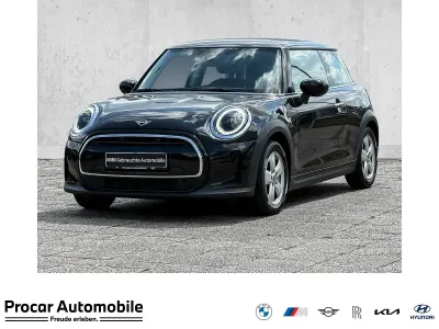 Gebraucht Mini Cooper 136 PS (100 kW) 2023 Midnight black ii Kleinwagen