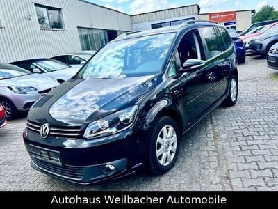 Gebraucht VW Touran Cup 105 PS (77 kW) 2015 Schwarz Van / Kleinbus