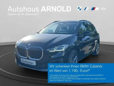 Gebraucht BMW 230e Active Tourer 326 PS (239 kW) 2025 Schwarz ii Van / Kleinbus