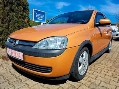 Usata Opel Corsa Njoy 58 CV (42 kW) 2003 Arancione Utilitaria
