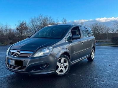 Gebraucht Opel Zafira OPC 125 PS (91 kW) 2011 Grau Van / Kleinbus