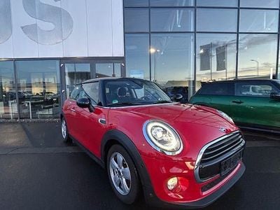 Gebraucht Mini Cooper Essential 136 PS (100 kW) 2020 Rot Kleinwagen