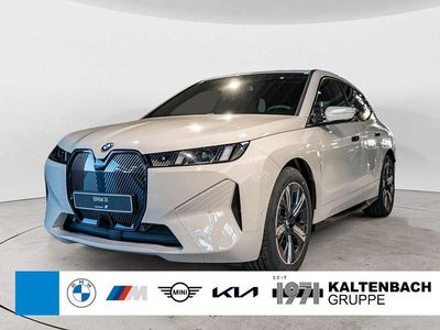 Neu BMW iX 300 kW (408 PS) 2025 Grau SUV