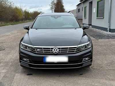 Gebraucht VW Passat Highline 150 PS (110 kW) 2019 Schwarz Kombi