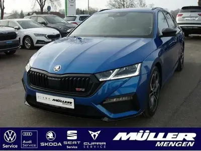 Gebraucht Skoda Octavia RS 245 PS (180 kW) 2021 Raceblau metallic Kombi