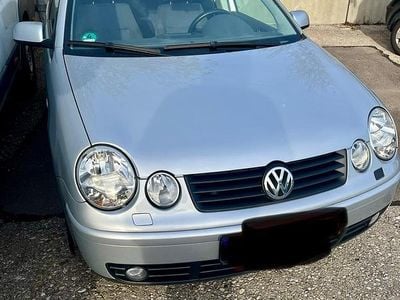 Silber Gebraucht 2002 VW Polo Kleinwagen | 2.599 € (Fairer Preis)