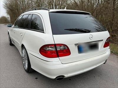 Gebraucht Mercedes E220 Avantgarde 170 PS (125 kW) 2008 Weiß Kombi