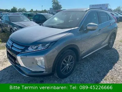 Gebraucht Mitsubishi Eclipse Cross Plus 163 PS (119 kW) 2020 Grau SUV