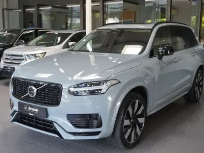 Gebraucht Volvo XC90 Plus 455 PS (334 kW) 2024 Vapour grey / metallic SUV