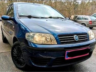 Gebraucht Fiat Punto 95 PS (69 kW) 2004 Blau Kleinwagen