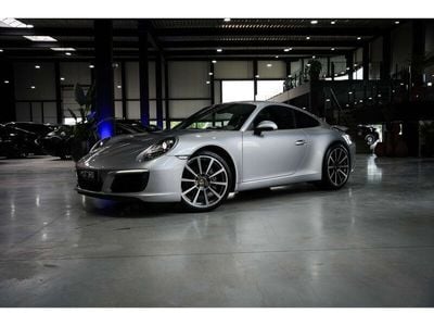Porsche 911 Carrera