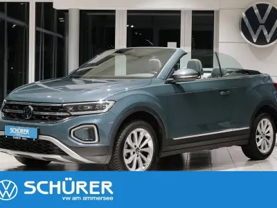 Gebraucht VW T-Roc Cabriolet Style 150 PS (110 kW) 2023 Petroleum blue metallic Cabrio