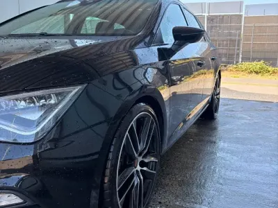 Używany Seat Leon ST CUPRA 300 KM (220 kW) 2020 Czarny Kombi