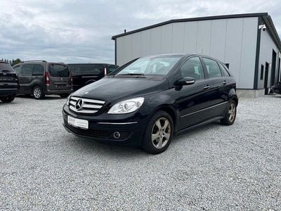 Mercedes B200