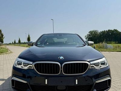 BMW M550