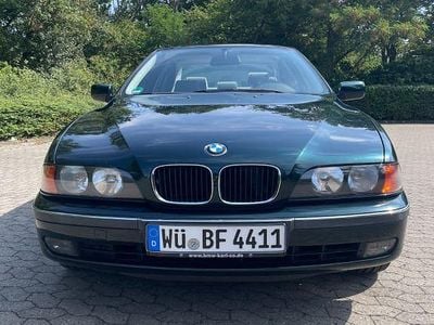 BMW 528