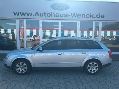 Gebraucht Audi A4 131 PS (96 kW) 2002 Silber Kombi
