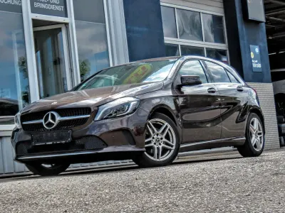Gebraucht Mercedes A180 122 PS (89 kW) 2018 Braun Kombi