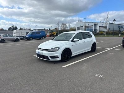 Gebraucht VW Golf VII R-line 122 PS (89 kW) 2014 Weiß Kleinwagen