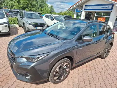 Neu Subaru Crosstrek Platinum 136 PS (100 kW) 2026 Grau SUV