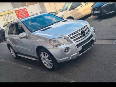 Mercedes ML280