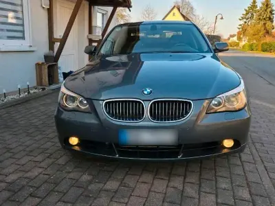 Gebraucht BMW 525 Performance 215 PS (158 kW) 2004 Grau Limousine