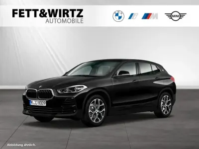 Gebraucht BMW X2 136 PS (100 kW) 2024 Black sapphire metallic SUV