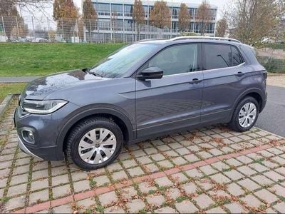 Używany VW T-Cross Style 110 KM (80 kW) 2023 Szary SUV