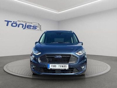 Usata Ford Tourneo Titanium 120 CV (88 kW) 2021 Blu Berlina