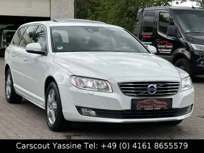 Gebraucht Volvo V70 Kinetic 120 PS (88 kW) 2015 Weiß Kombi