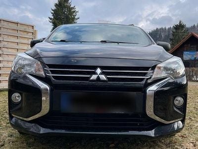 Gebraucht Mitsubishi Space Star 71 PS (52 kW) 2022 Schwarz Kleinwagen