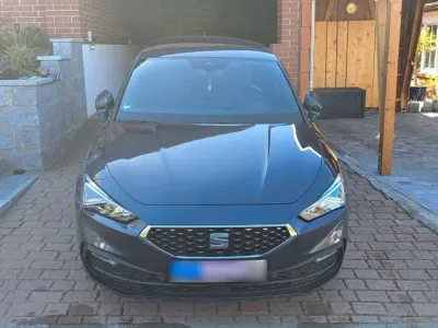 Usata Seat Leon XCELLENCE 150 CV (110 kW) 2021 Grigio Berlina