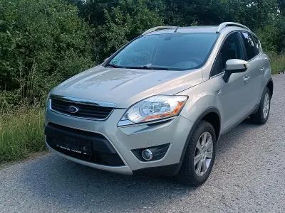 Gebraucht Ford Kuga 140 PS (102 kW) 2010 Silber SUV