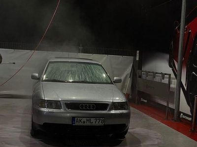 Gebraucht Audi A3 Ambiente 125 PS (91 kW) 1997 Grau Kleinwagen
